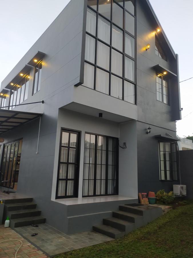 Villa Sky Garden Bogor Zewnętrze zdjęcie